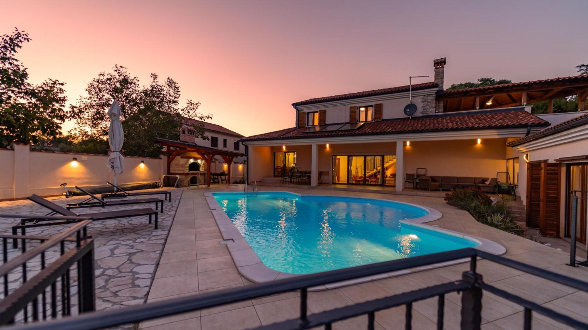 Villa Arton Heated Swimming-Pool Zminj Bagian luar foto