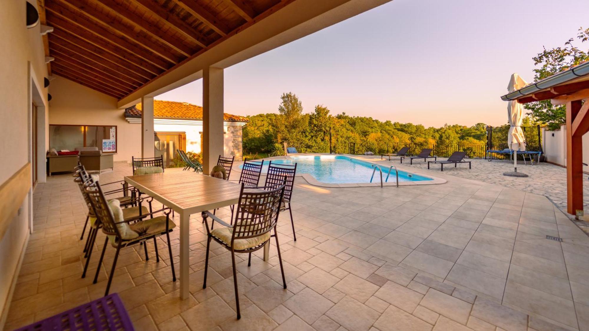 Villa Arton Heated Swimming-Pool Zminj Bagian luar foto