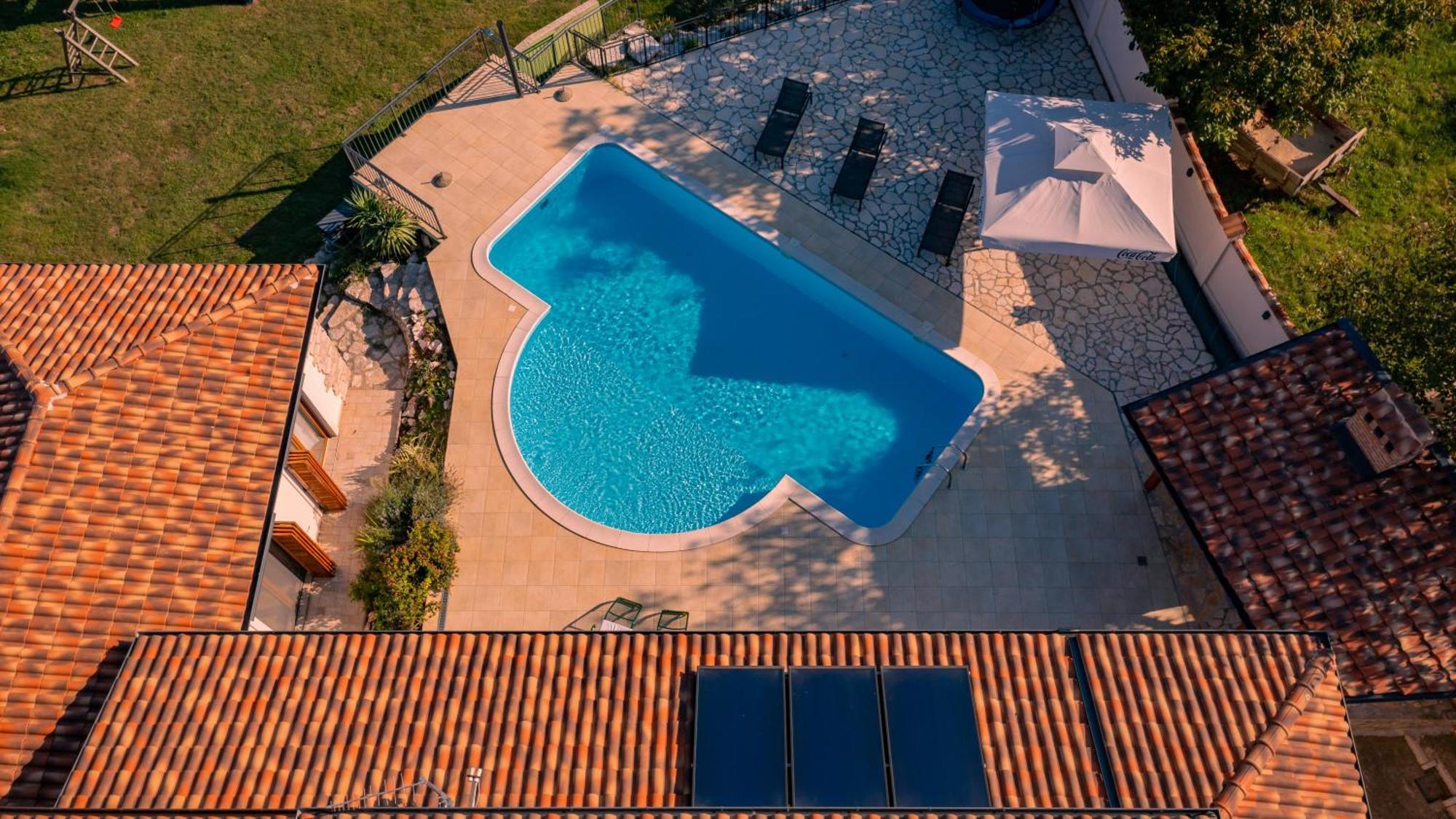 Villa Arton Heated Swimming-Pool Zminj Bagian luar foto