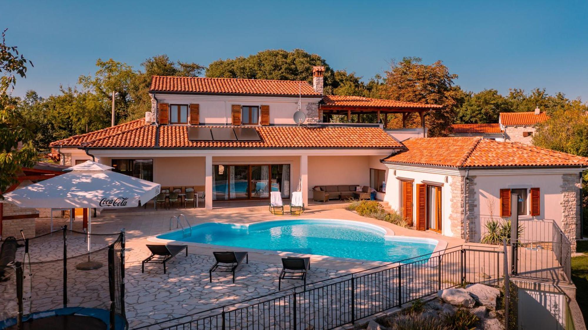 Villa Arton Heated Swimming-Pool Zminj Bagian luar foto