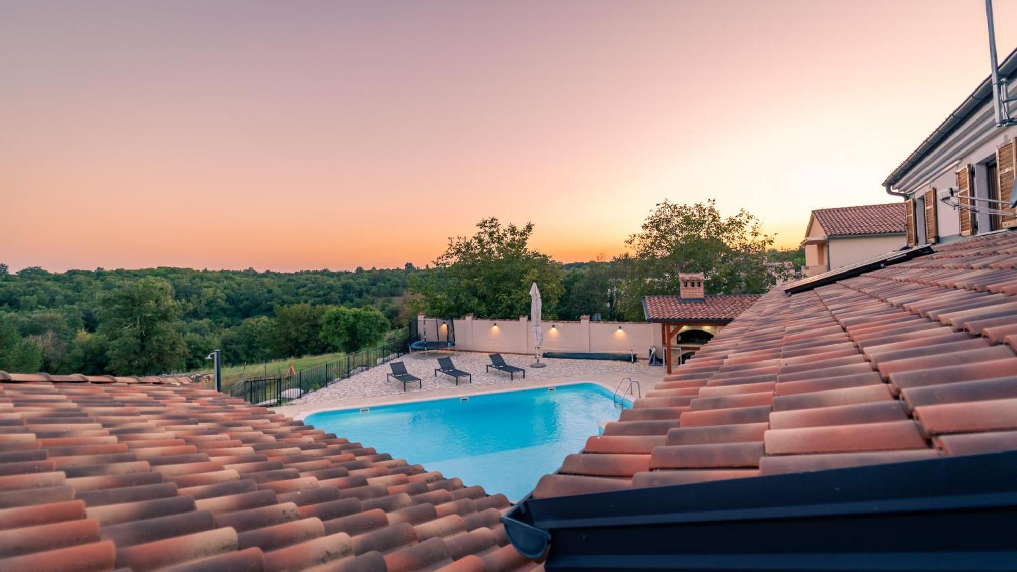 Villa Arton Heated Swimming-Pool Zminj Bagian luar foto